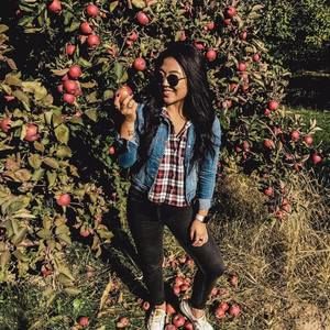 Meet your Posher, Belle